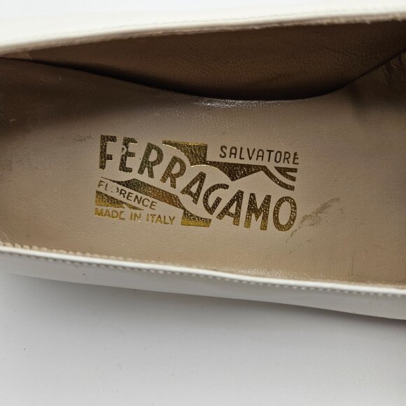 Salvatore Ferragamo Quilted Vara Low Heel Pumps - Picture 9 of 13